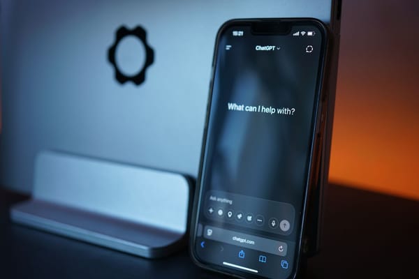 Shadow AI: los riesgos de usar ChatGPT y otras IA en tu empresa sin control